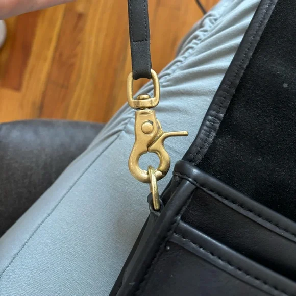 Coach Vintage Full Leather Penny Pocket Crossbody with Removable Strap - Black - Picture 5 of 9